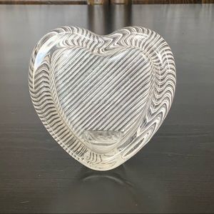 Heart Shaped Glass Frame - Mikasa Polished Portraits Collection